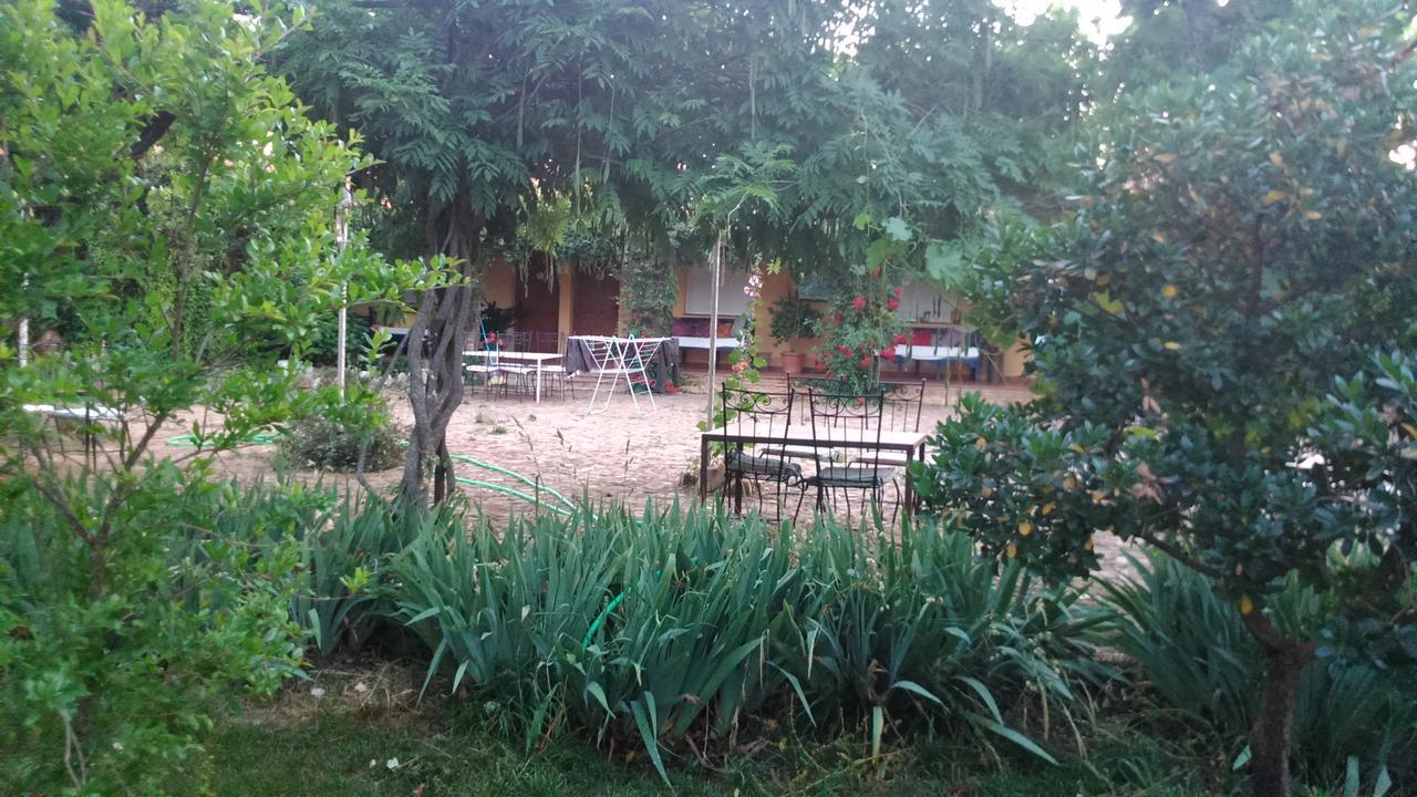 Hotel Rural La Cimbarra Aldeaquemada Exterior photo